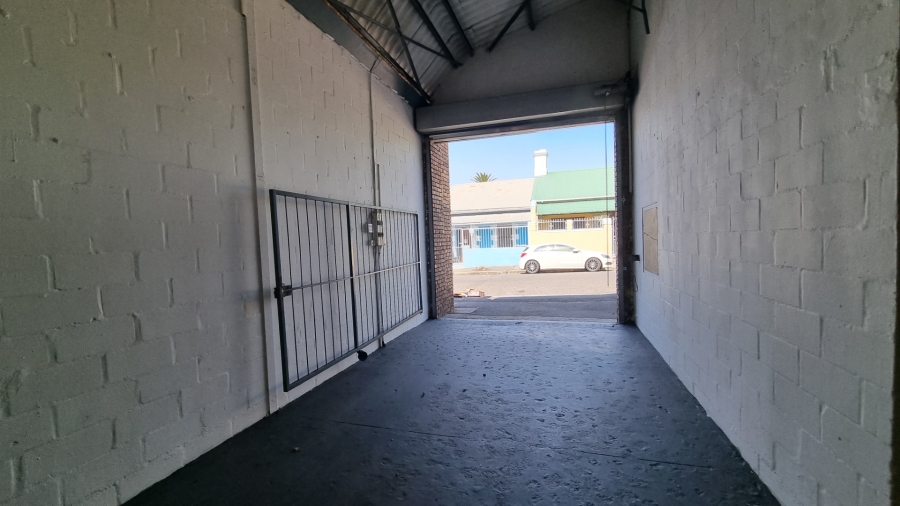 To Let commercial Property for Rent in Woodstock Western Cape